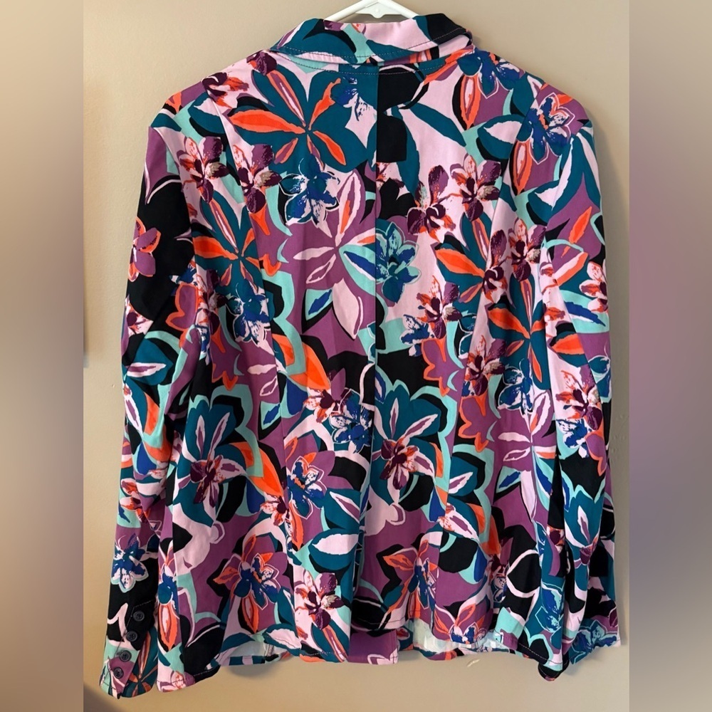 Motto button front stretch floral blazer size 18W new - Picture 2 of 3